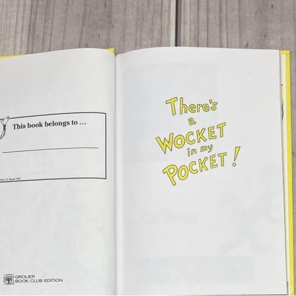 There's a Wocket in My Pocket! By Dr. Seuss 1974 Hardcover Grolier Book Club Ed - Picture 5 of 12